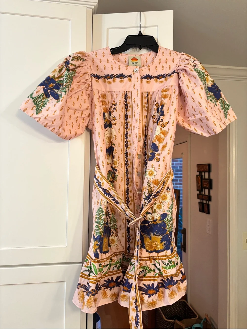 new Farm Rio the dream garden mini dress in pink floral print - Picture 4 of 11